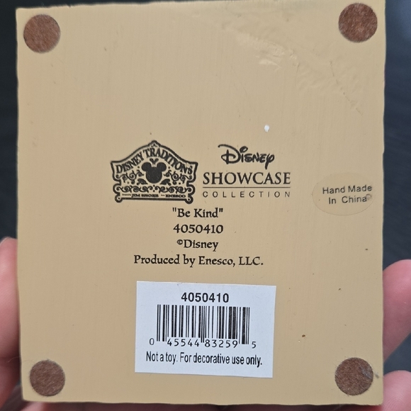 Jim Shore Belle Figurine - Picture 6 of 6